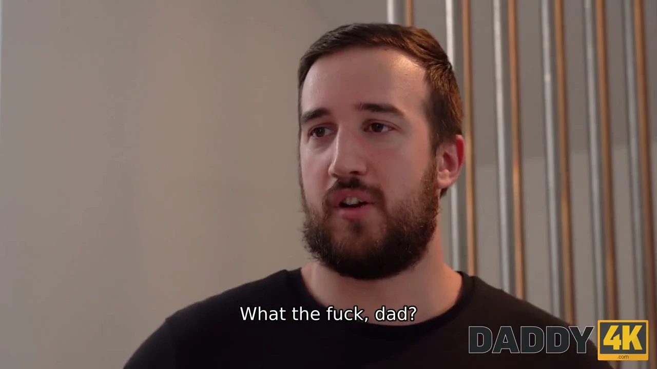 लिली चार्मेल डैडी4के के 'क्लिक - रिमोट कंट्रोल फक' वीडियो में परम अनुभव का आनंद लेती हैं। छोटे, सुडौल स्तनों वाली यह खूबसूरत किशोरी अपने सौतेले पिता के साथ एक निषिद्ध कल्पना में लिप्त है, सभी उच्च परिभाषा में कैद हैं। एचडी पोर्न अनुभव के लिए तैयार हो जाइए!